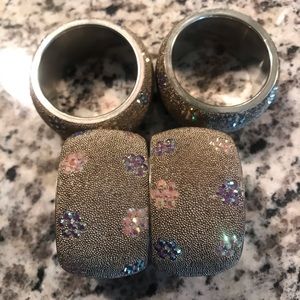 EUC Sparkly Napkin Rings..Set of 4